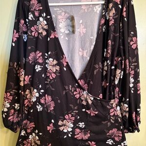Eclipse Floral V-Neck Top